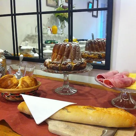 Oda ve Kahvaltı Cote Cour Colmar