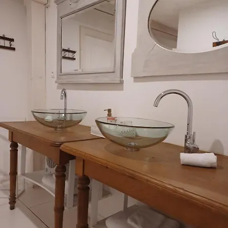 Cote Cour Colmar Bed & Breakfast