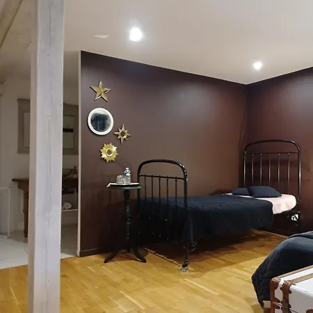 Coté Cour Colmar Bed & Breakfast 3*