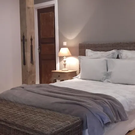 Coté Cour Colmar 3*