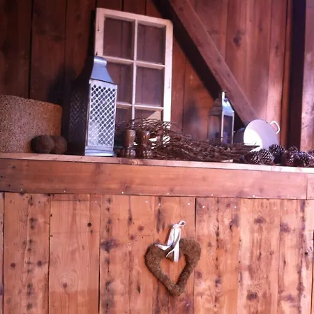 Coté Cour Colmar Bed & Breakfast 3*