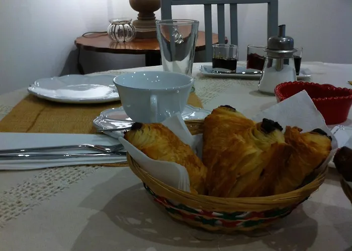 Cote Cour Colmar Bed and Breakfast Bischwihr