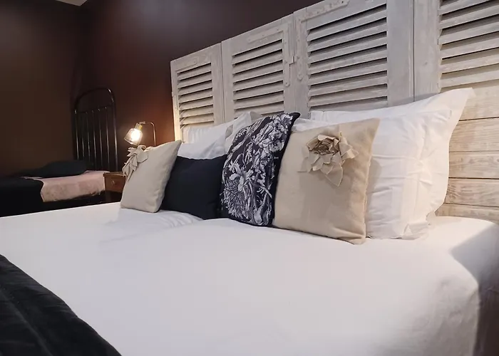 比什维尔科尔马 住宿加早餐酒店 比什维尔
